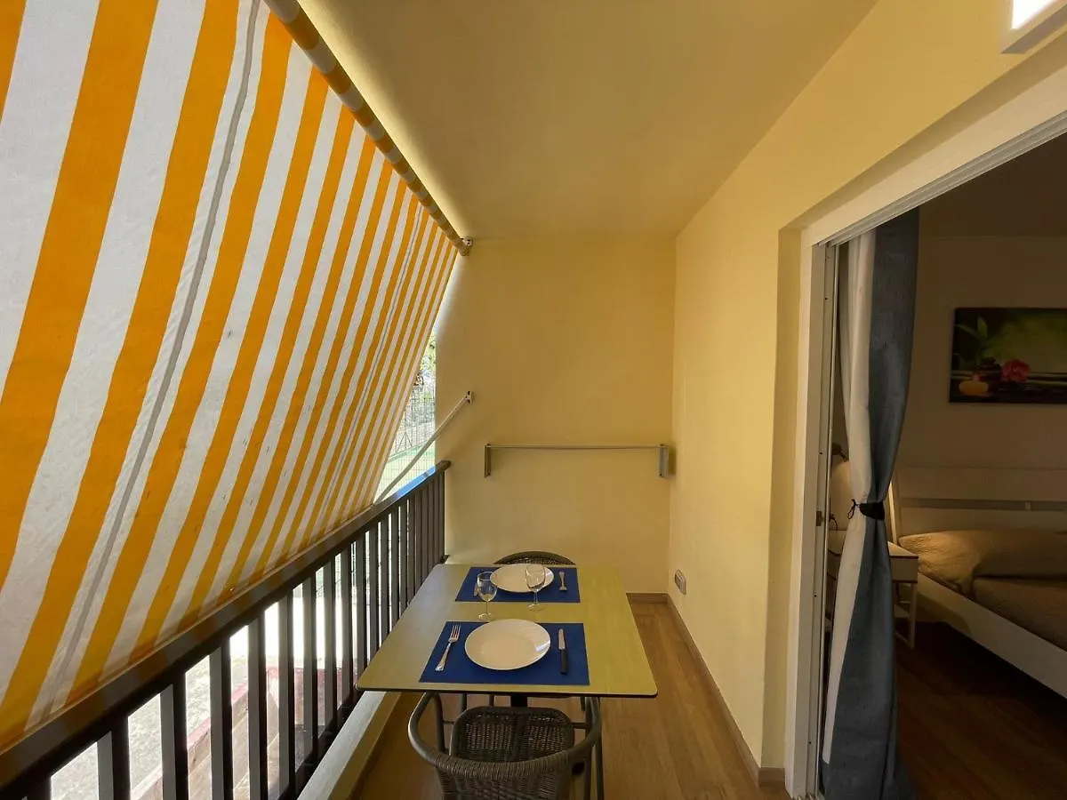 Modern Studio In Eldorado Quicksilver Near The Beach contacts
